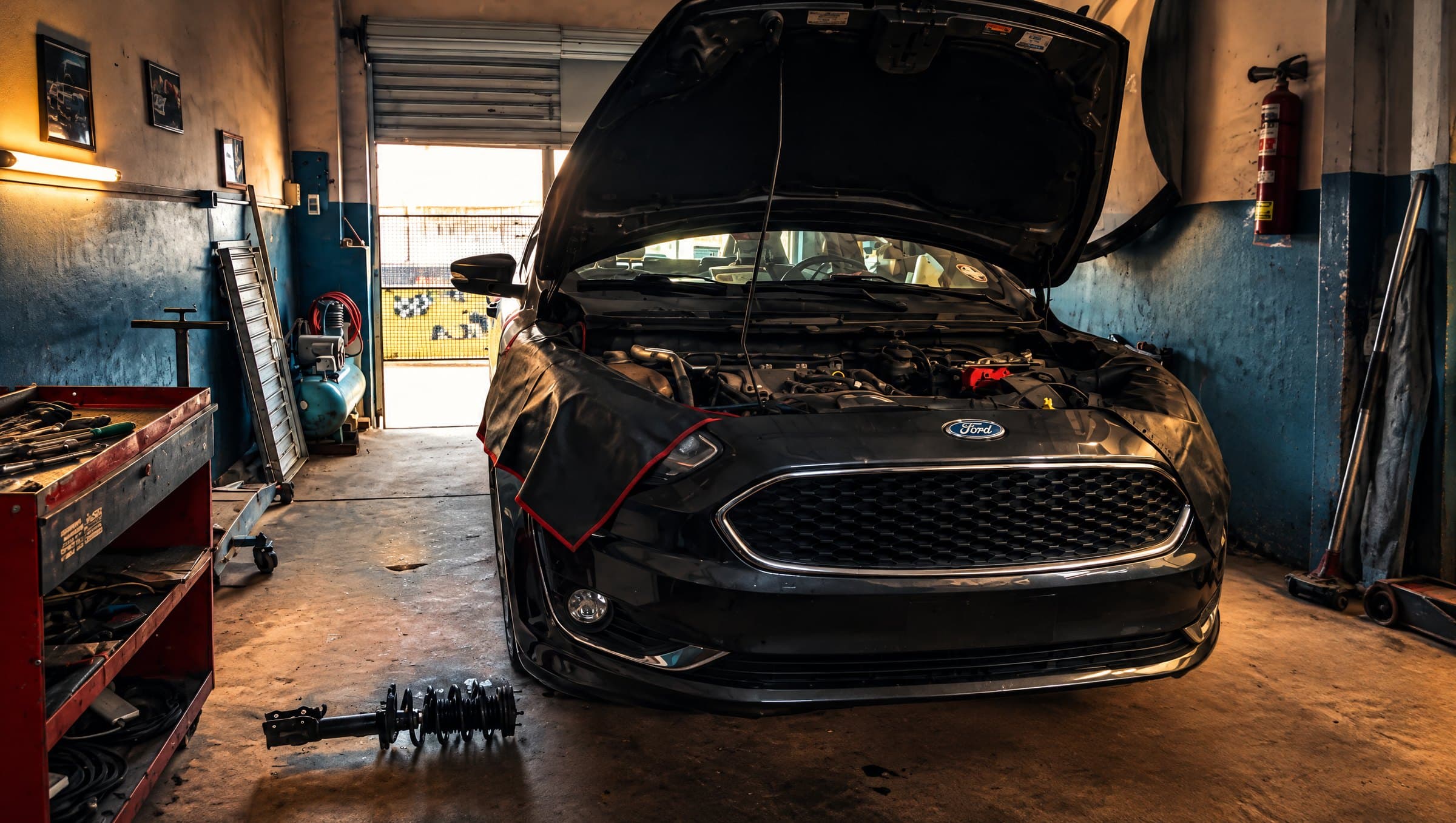 Ford Ka en el taller de Gabriel Ramos, Villa Insuperable